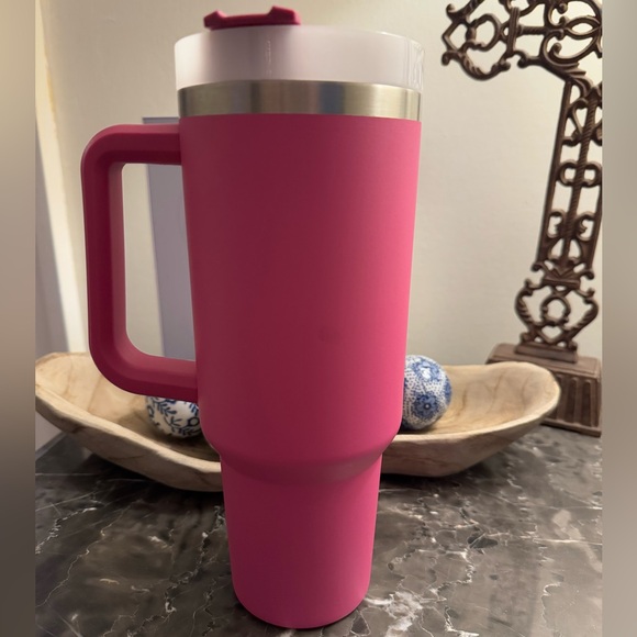 *Rare* Stanley Adventure Quencher Travel Tumbler 40 OZ Azalea - Picture 2 of 3